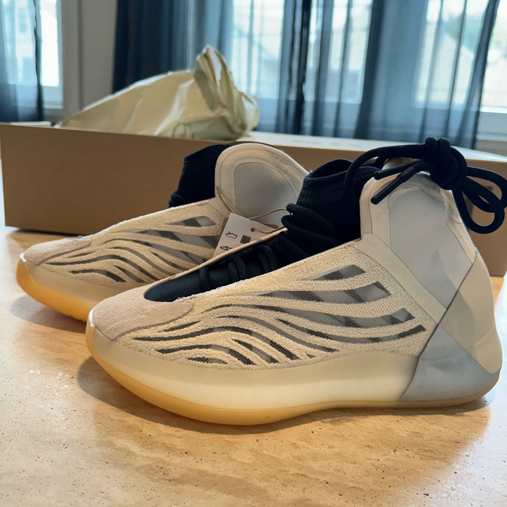 Yeezy Quantum